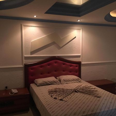 Stilus Hotel - Adults Only Сантус Екстер'єр фото
